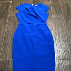 Alexa Admor blue dress